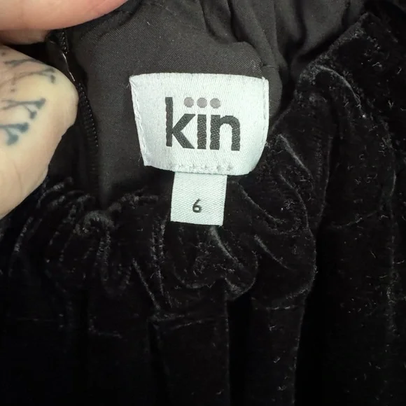 Kin John Lewis Chic Black Velvet Women's Blouse - Picture 3 of 6